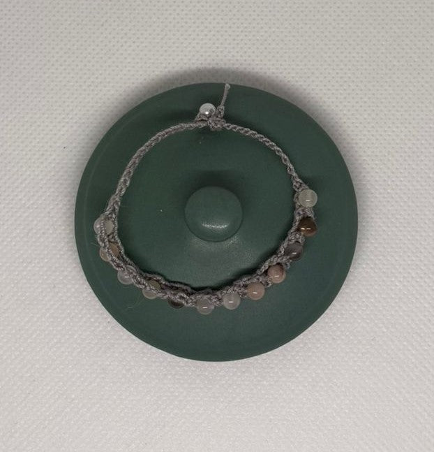 Mondstein Armband - gehäkelt halb