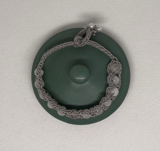 Mondstein Armband - gehäkelt halb