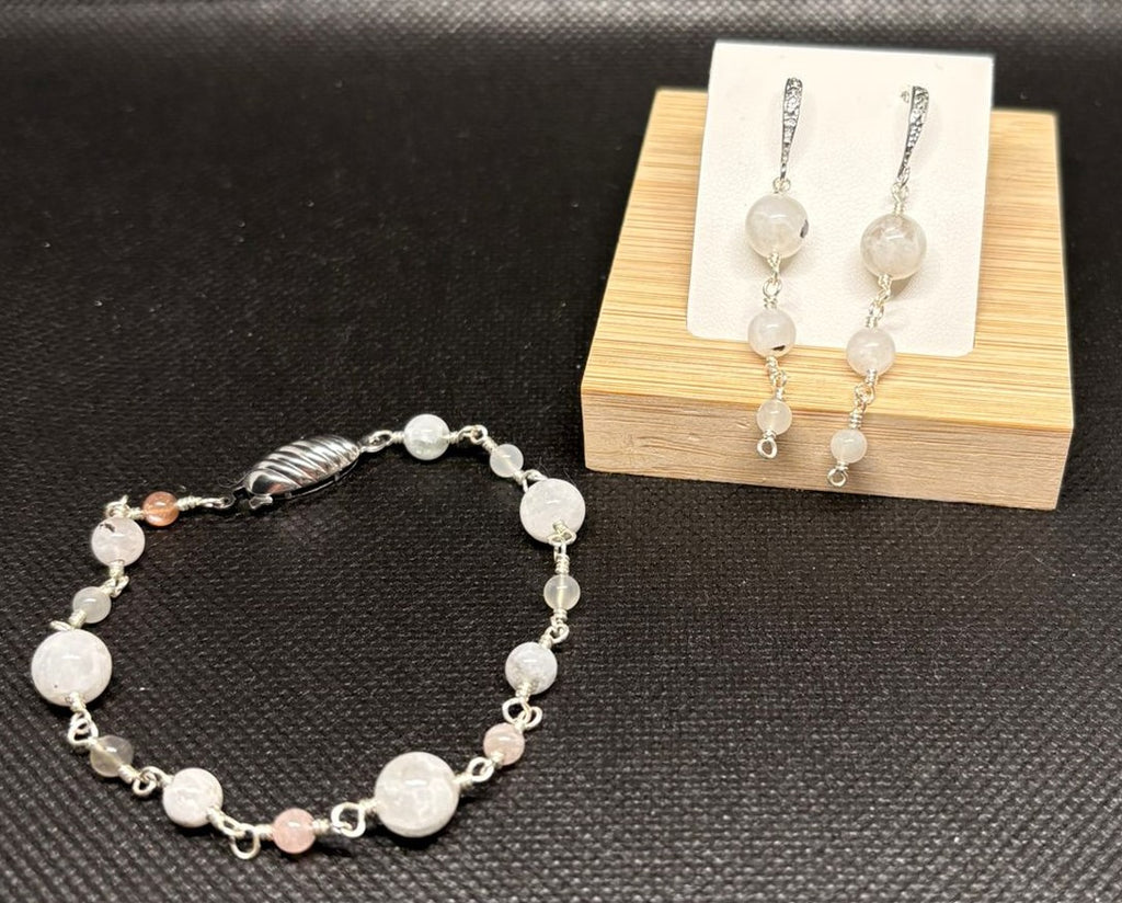 Parure de pierres de lune 1 | Bracelet et boucles d'oreilles